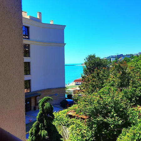 Cabacum Pleasure Beachfront - 50m To And Pool Apartment *