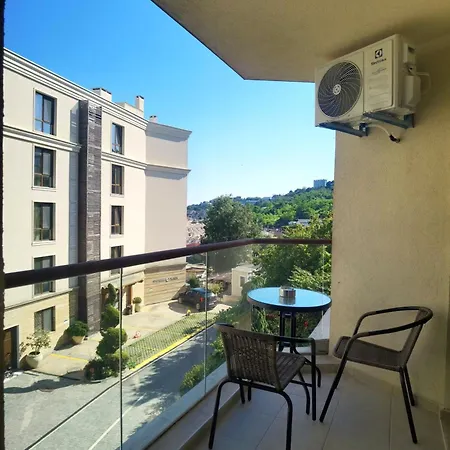Apartment Cabacum Pleasure Beachfront - 50m To And Pool Varna